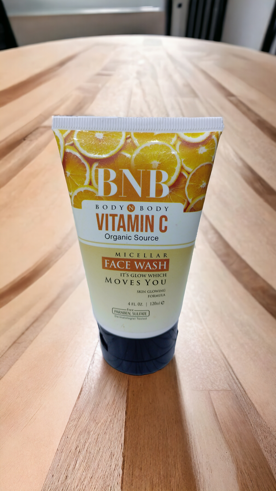 BNB VITAMIN C FACE WASH